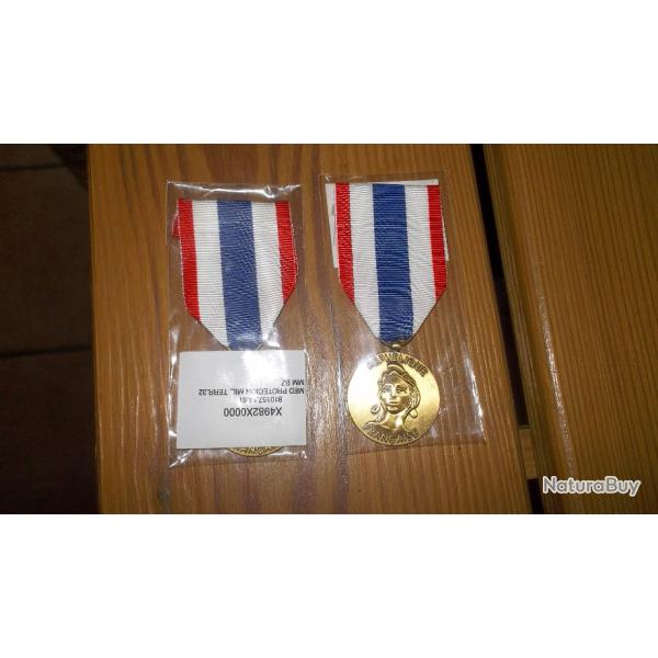 deux medaille protection du territoire etat neuve sous emballage
