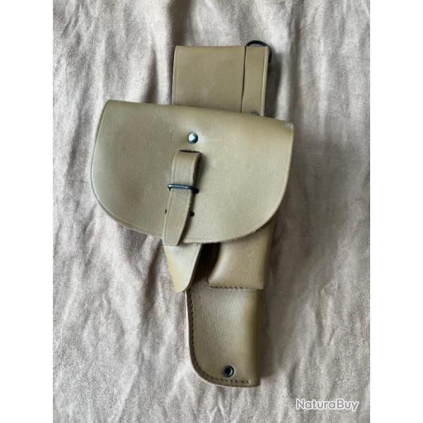 Holster cuir pour pistolet de taille 22LR jusqu'a calibre 45