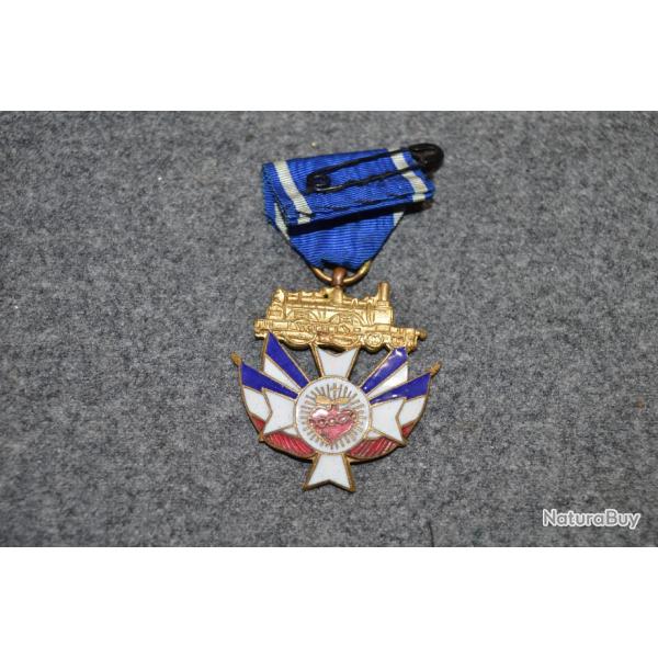 Ancienne m�daille de l'orphelinat de la SNCF en Email Bronze Cheminots (1B)