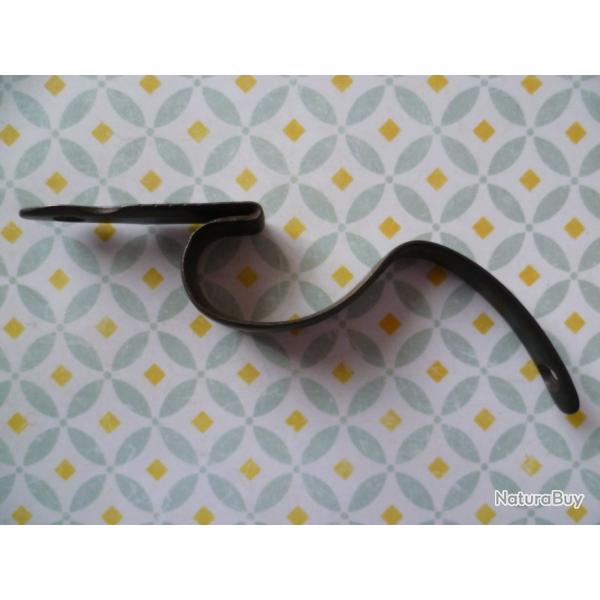 PONTET ANCIEN EN ACIER DE 130 MM POUR FUSIL OU CARABINE