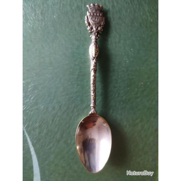 Petite cuill�re de Paris