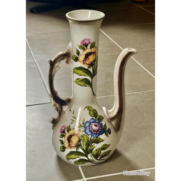Grande Vase en c�ramique fait par Mede 1975 motif floral