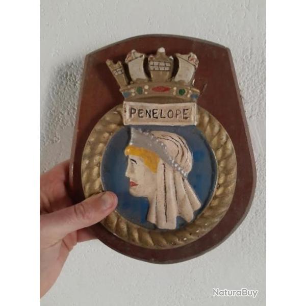 insigne en platre de la marine