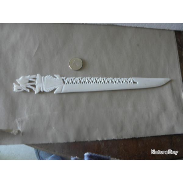 ouvre-lettre vintage int�ressant