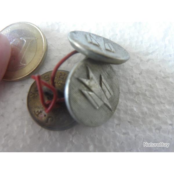 3 - ANCIEN BOUTON la poste  d�uniforme de pr�pos� 20 mm en m�tal logo de 1960 - PTT