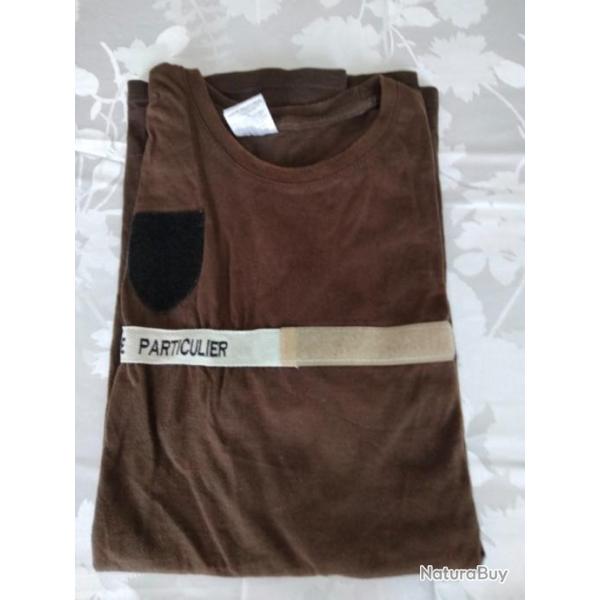 tee shirts marron