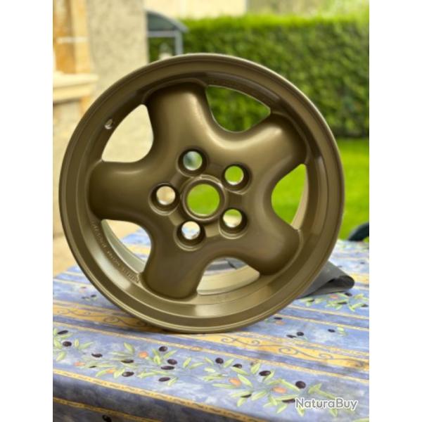 Lot 4 jantes Land Rover