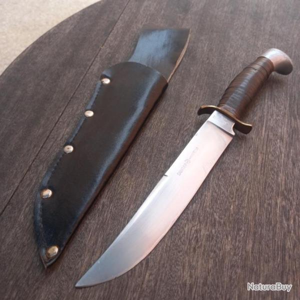 Tr�s Grand Couteau de Chasse SABATIER Manche en Cuir avec �tui en cuir