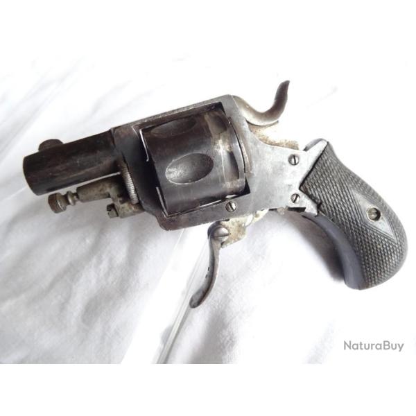 E51X  lot  bulldog  ,   cal 320  ,  tr�s bon �tat