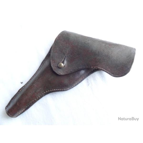23X ancien �tui  en cuir fauve  pour pistolet  ( petit  broche ) ou autre