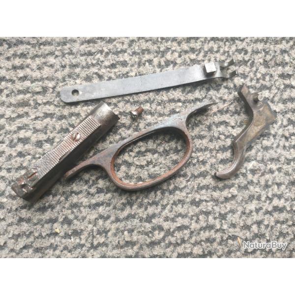 Lot de pi�ces libres de carabine colibri cal 22lr dont pontet , guidon , d�tente ... Gaucher