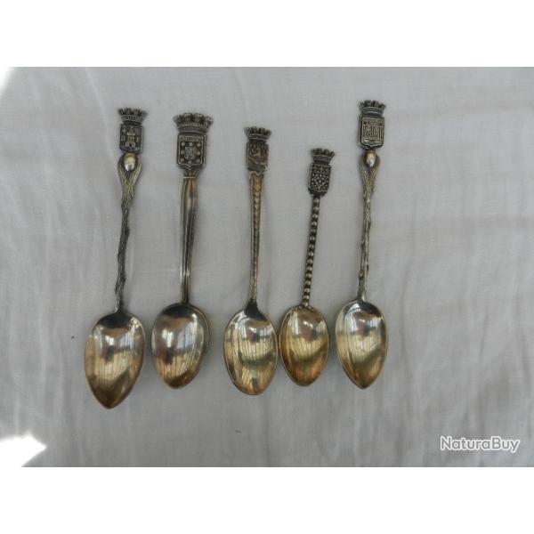 lot de 5 petites cuill�res de collection-Chattelerault-Belfort-Amiens-Baume Les Dames-Prats de Mollo