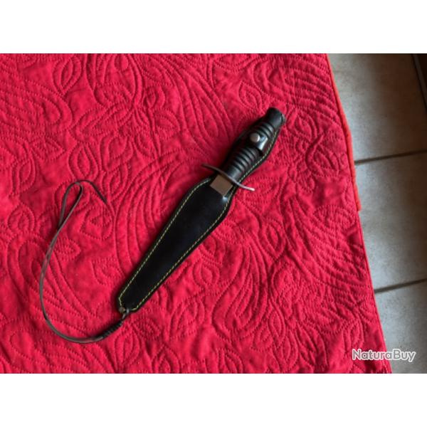 Dague, style parachutiste Francais, pas de prix de r�serve