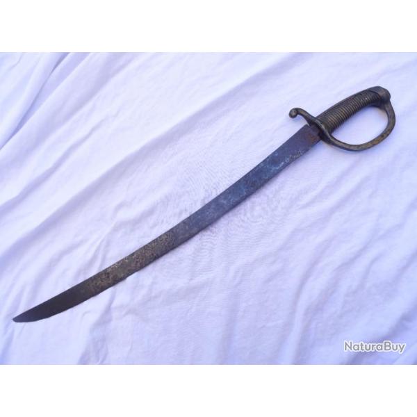 237-  sabre briquet , poinonn de VERSAILLES = 1er empire napolon  = dans l'tat grenier