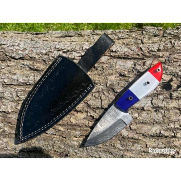 Couteau � d�pecer damas forg� LLF 18cm edition patriote