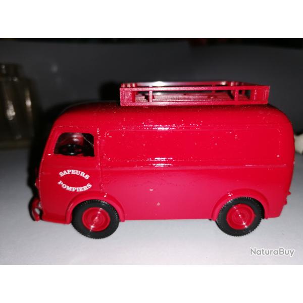 VEHICULE POMPIER PEUGEOT D4A 1/43 SOLIDO
