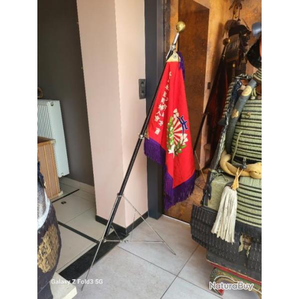 Drapeau Japonais WW2 avec m�t.
