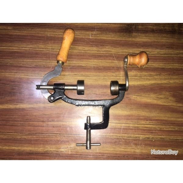 SERTISSEUR CAL 16 N�30