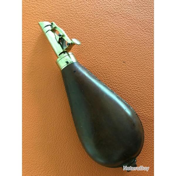 Ancienne poire � poudre 19 �me en parfait �tat
