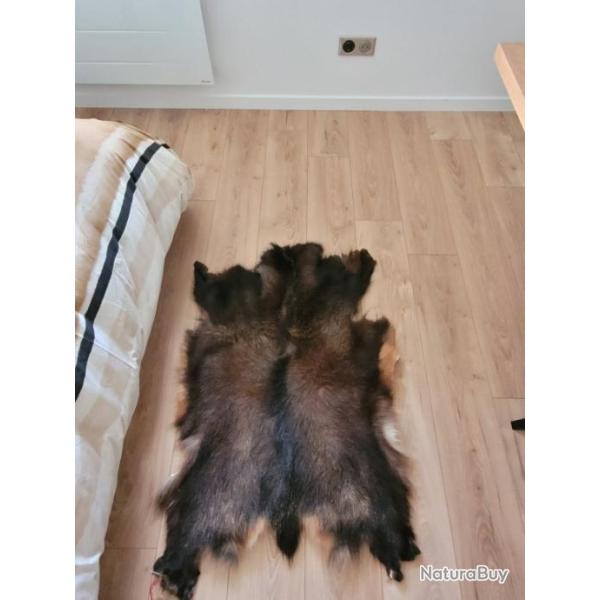 Tapis chamois pour d�co Bracelet de pr�lavage accroch� � la peau Chamois des Alpes