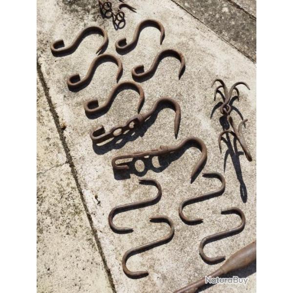 crochets, 1 double grapin, 1 pic pour �pieux.