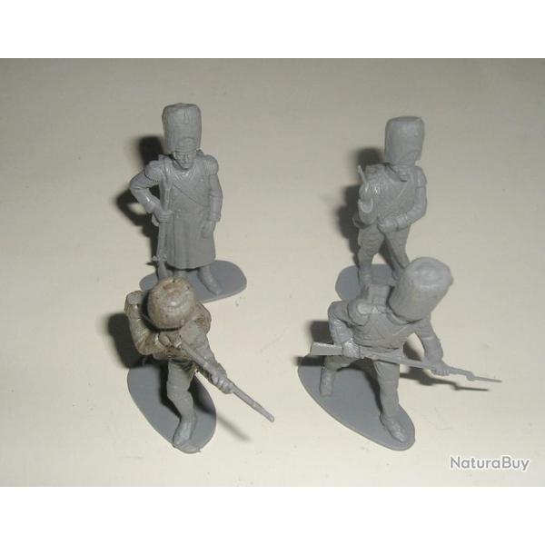 LOT DE 4 SOLDATS GRENADIERS NAPOL�ON AIRFIX 1:32 �me