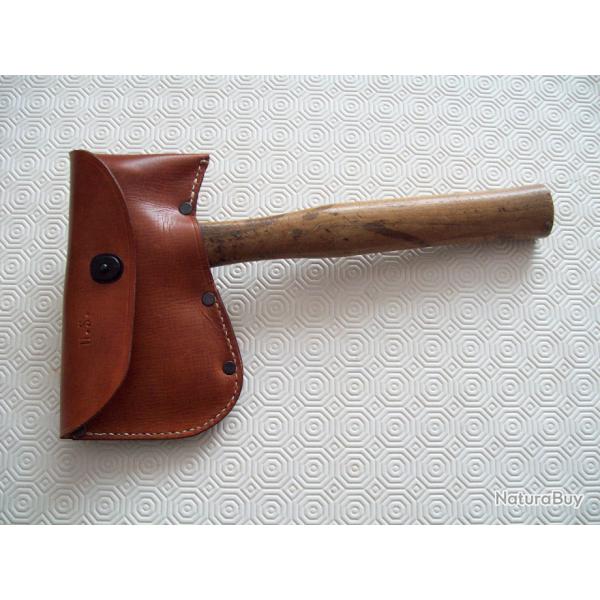 militaria ww2 U.S. hachette US true temper flint edge U.S.A. et  cuir utilis� par le genie en 1943