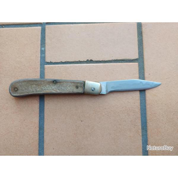 CANIF PLIANT MARQUE VICTORINOX ANCIEN MODELE AVEC MANCHE BOIS