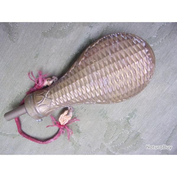 poire � poudre de chasse ancienne