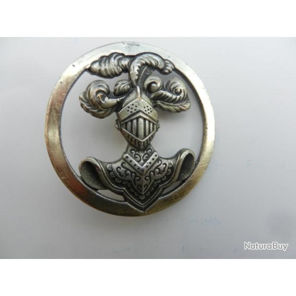 ancien insigne militaire de b�ret blind�e cavalerie cuirassiers