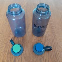 LOT 2 GOURDES NALGENE AVEC BOUCHON CAP-CAP