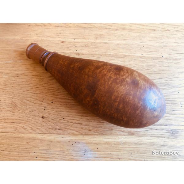 Grande Poire � Poudre en Bois en Tr�s Bon Etat