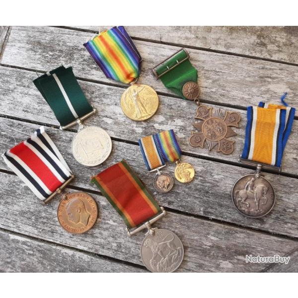 Bel ensemble de m�dailles britanniques � d�terminer dont deux en argent, toutes attribu�es