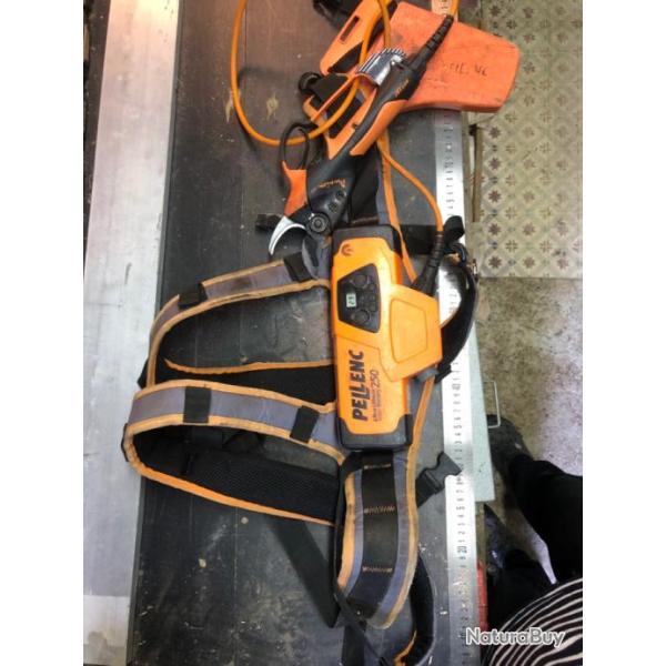 s�cateurs �lectrique sur batterie PELLENC avec divers accessoires