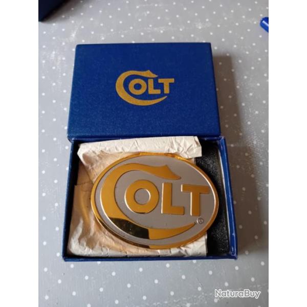 Boucle Colt ORIGINALE SIGN�E au dos, finition argent et or