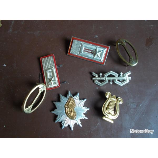 Lot insignes Arm�e ITALIENNE