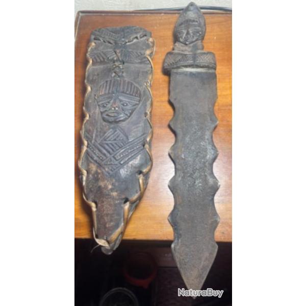 Dague de c�r�monie c�t� d'ivoire baoul� vers 1960