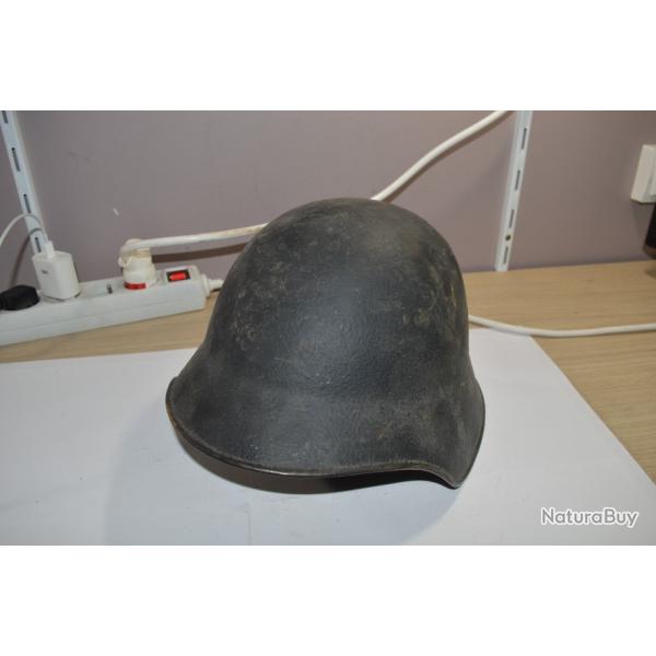 Ancien Casque militaire arm�e  Militaire Helmet Suisse M18/63