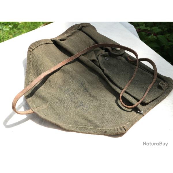 ARM�E FRAN�AISE  - sacoche arm�e fran�aise entretien arme AA52 12,7 ou autre � d�terminer ref 2
