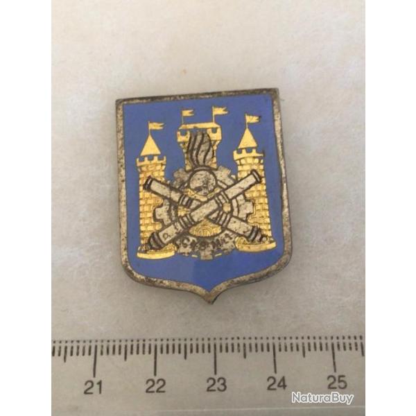 FRANCE MAT�RIEL Insigne  C.I.S.M. 1. Centre Instruction Service du Mat�riel