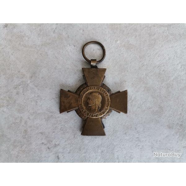 M�daille Croix Combattant R�publique Fran�aise
