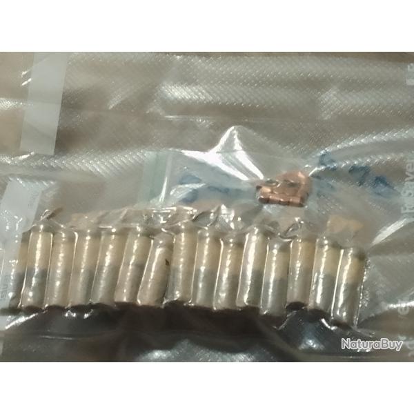 vend 15 balles papiers 36 0.9 Hogdon pyrodex p poudre noir us moins sallissant + 15 amorces rws 1075