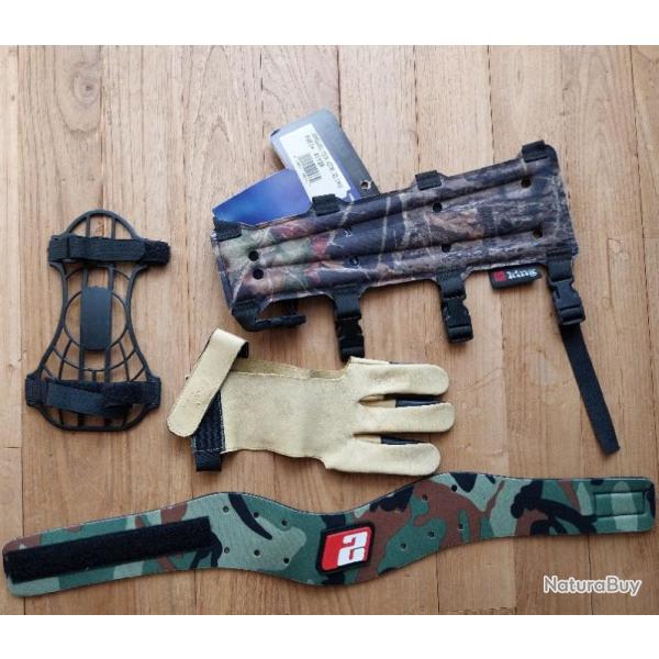 Lot archerie gant, prot�ge-bras & enrouleur Ref 01