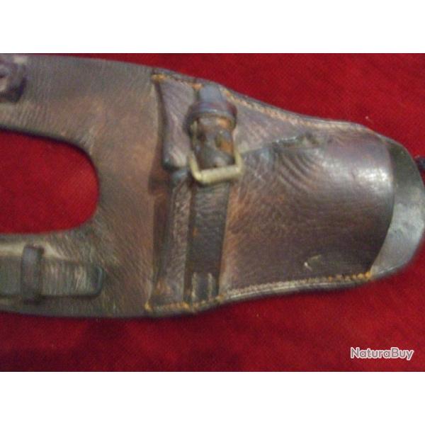 Porte sabre pour selle d'Officier Fran�ais . 1�re et 2eme GM .Lot N 10 .