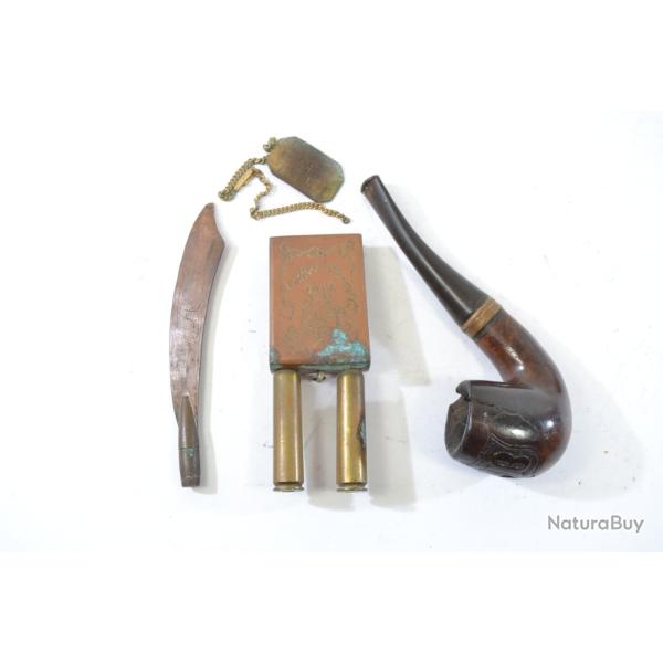 Petit lot de grenier artisanat de tranch�e, pipe sculpt�e, ouvre lettre, porte allumettes. WW1 1917