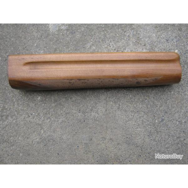 UNE LONGUESSE POUR SEMI AUTO PEUT ETRE FN