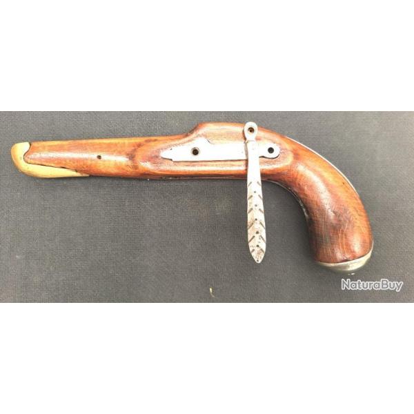 Crosse garnie pour Miquelet  (livraison par Happy post 11�)