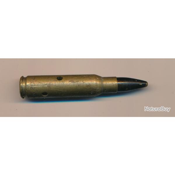 Manipulation Une  cartouche 7,62x51 NATO G.B. laiton tourn� "7,62 MM DRILL M79"