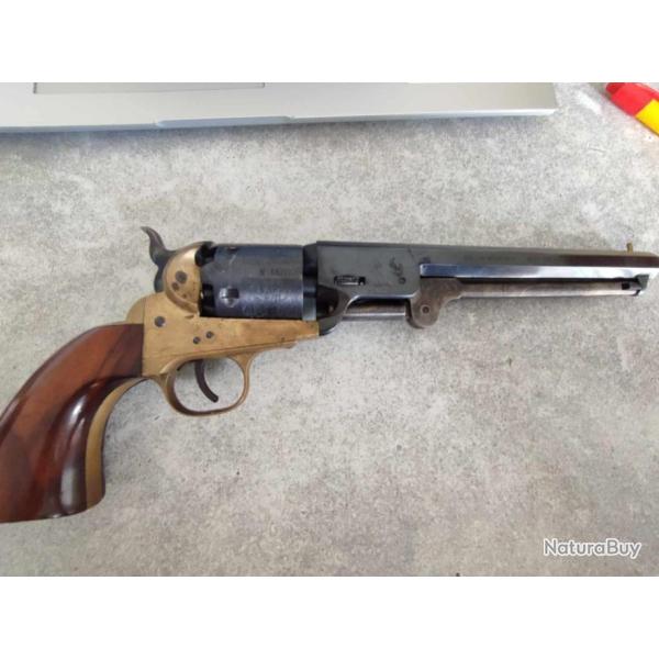 Vend revolver Cal 36 navy en bonne �tat cat D