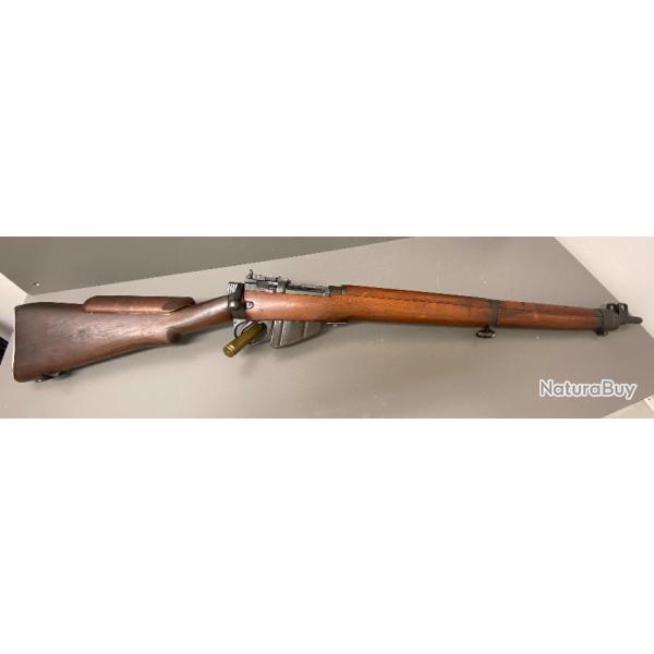 Tr�s belle carabine LEE ENFIELD N�4 Mk I calibre 303 SPORTING avec hausse r�glable et canon 2 rayure